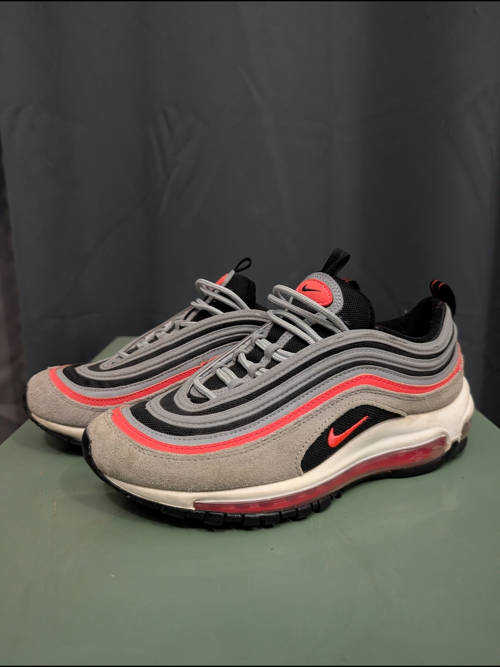 Nike Youth SZ 6.5 Air Max 97 - Grey/Black/Red Coral